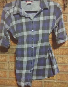 🥀Union Bay Tie in the Back Shirt